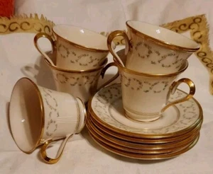 VTG.LENOX AMANDA SETOF 5 FOOTED CUPS &5 SAUCERS W/TWISTED FLORALS & GOLD SCROLLS - Picture 1 of 12
