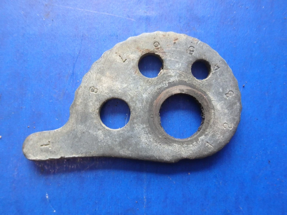 Yamaha DT 250 1977 ajustador de cadena Foto 1 de 1