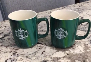 Starbucks Set de 2 = Navidad 2022 Vacaciones Café Verde Taza Grande 15 Oz Nuevo - Imagen 1 de 7
