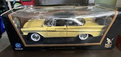 Road Signature 1961 DESOTO ADVENTURER ЖЕЛТЫЙ 1/18 ЛИТАЯ МОДЕЛЬ АВТОМОБИЛЯ новый - Изображение 1 из 4