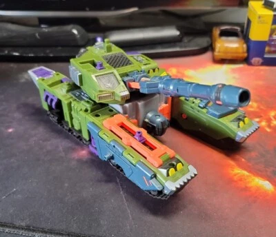 Transformers 2003 Armada- Megatron Tank Pre-owned NO Accessories  - Image 1 of 4