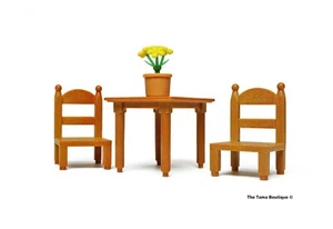 Sylvanian Families Calico Critters Bauernhaus Tisch & Stühle Set - Bild 1 von 2