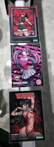 2025 SDCC EXCLUSIVE KOTOBUKIYA PROMO CARD SET OF 3 MONSTER HIGH VAMPIRELLA LEONA - Picture 1 of 1