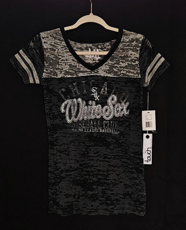 Touch Brand Chicago White Sox Women’s V-Neck T-Shirt Size: Small NWT - Image 1 of 1