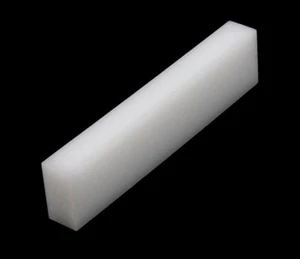 (1) Polyester Gitarre/Bass Mutter Rohling 2-1/8" x 15/32" x 1/4" BN-2226-025 - Bild 1 von 1