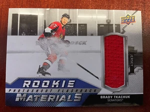20-21 MATERIALES DE NOVATO FLASHBACK CUBIERTA SUPERIOR - BRADY TKACHUK #RPF-BT SENADORES - Imagen 1 de 2