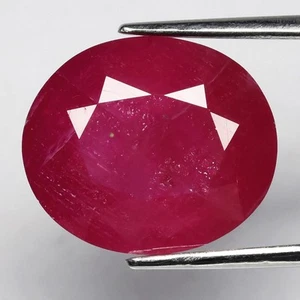 💎 8.65ct Oval Red Ruby - Heated Glass Filling Madagascar Gemstone - Picture 1 of 4