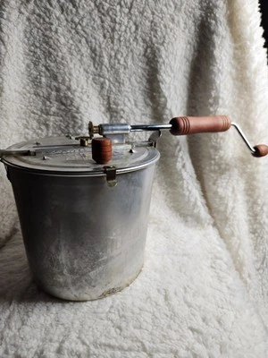 Máquina de pipoca Popstr Pop - Fogão de alumínio Popper, manivela de madeira - Imagem 1 de 4