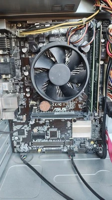 Asus H110M + Intel i5 + 8 GB DDR4 + doppio HDD - Immagine 1 di 3