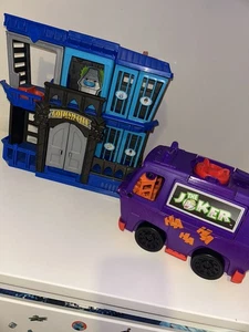 DC comics Gotham City Toys Batman & joker figures Fully functional Excellent Con - Picture 1 of 4