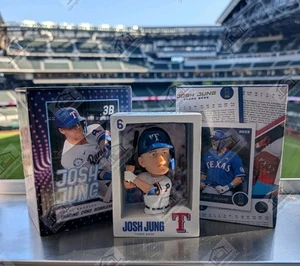JOSH JUNG TEXAS RANGERS BASEBALL CARD BOBBLEHEAD 4-15-25 SGA NUOVA CON SCATOLA spedizione il giorno successivo! - Foto 1 di 9