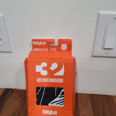 Camisa Thirtytwo 32 Ridelite Capa Base Manga Larga L/S, Para Hombre Mediana, Naranja Nueva Foto 1 de 4