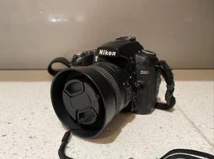Nikon D90 Medium SLR Camera 12.0MP With Nikon AF-S 35mm Lens 1:1.8G - Picture 1 of 8