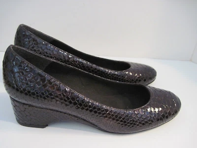 Stuart Weitzman Patent Leather Snake Print Closed Toe Wedges Heels Size 6 1/2 - Image 1 of 4