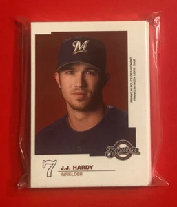 MILWAUKEE BREWERS 2005 Complete Set of 30 Police Baseball Cards FPD - Picture 1 of 2