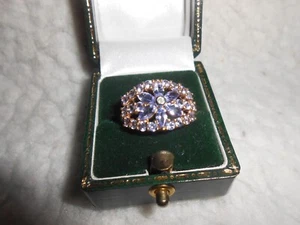 9ct Tanzanite marquise cluster Flower Ring...yellow gold - Picture 1 of 6