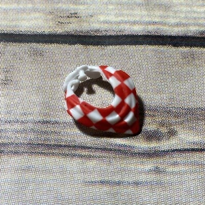 Lol Muñecas Sorpresa Accesorio de Repuesto Rojo Blanco Pañuelo Bandana - Imagen 1 de 2