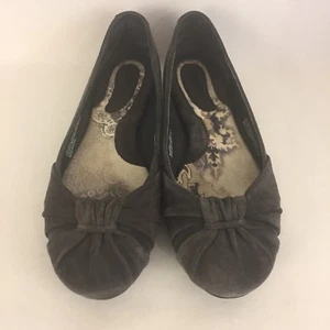 Born Ballerinas einfarbig grau Wildleder runde Spitze Größe 8,5M - Bild 1 von 9