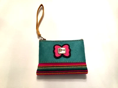 Monedero Perú Cuero Artesanal Turquesa Fucsia Rosa Verde Metal Logo Cremallera Foto 1 de 3