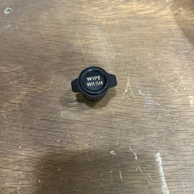 Botão de limpador Datsun 510 fabricante de equipamento original 1970 - Imagem 1 de 4