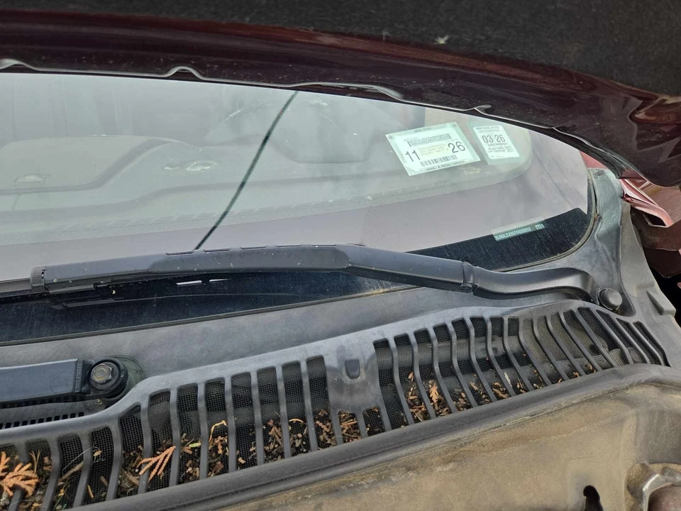 Brazo limpiaparabrisas LINCOLN MKZ 13 14 15 16 17 18 19 20 Foto 1 de 1