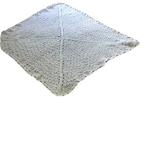 Crochet Baby Afghan Lacy Pattern White 1000mm X950mm Size Very Soft CT - Picture 1 of 6