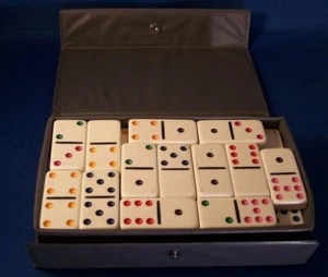 Dominosteine Spiel Cardinal Case Box 53 Spielsteine weiß farbige Punkte Basteln - Bild 1 von 1