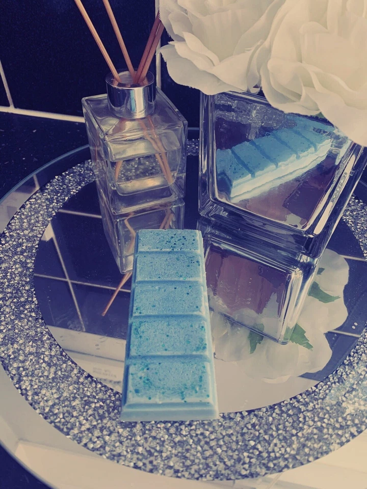 Strong Scented Wax Melts Snapbar - Image 1 of 1