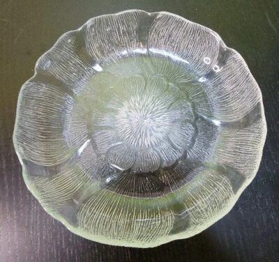 Fleur by ARCOROC France 8 inch Coupe Soup Bowl Vintage Discontinued - Image 1 of 4