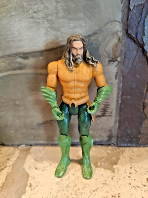 Figura de acción Mattel DC Comics Aquaman juguete de 6 pulgadas coleccionable #FWX60 suelta Foto 1 de 4