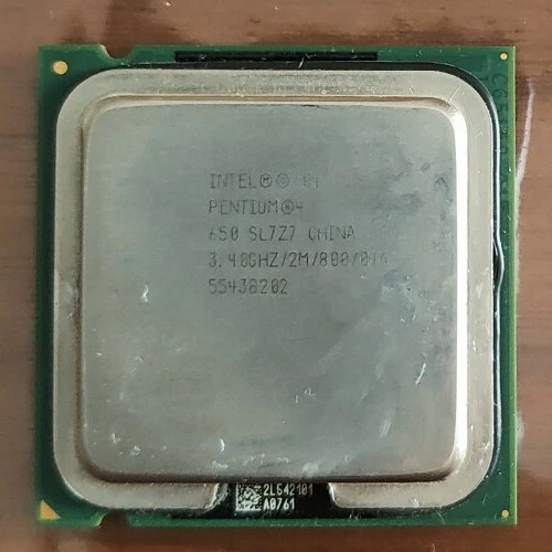 PROCESSORE SOCKET LGA 775 INTEL PENTIUM 4  650 _3.40 GHz  800 MHZ L2 2MB SL7Z7 - Immagine 1 di 1