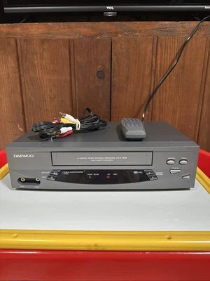 Reproductor de VCR Daewoo DV-T5DN VHS rebobinado de alta velocidad 4 cabezales grabadora de casete de video Foto 1 de 4