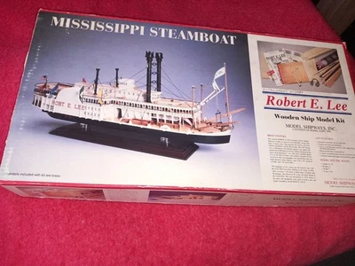 AMATI "Robert E. Lee" Mississippi Dampfschiff Holz Schiff Modellbausatz 1:150  - Bild 1 von 4