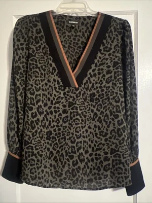 Blusa Express para mujer manga larga a rayas cuello en V talla M nueva sin etiquetas Foto 1 de 2