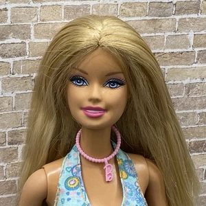Barbie Vestito Biondo Occhi Blu Fashionista Blu Halter B12 - Foto 1 di 7