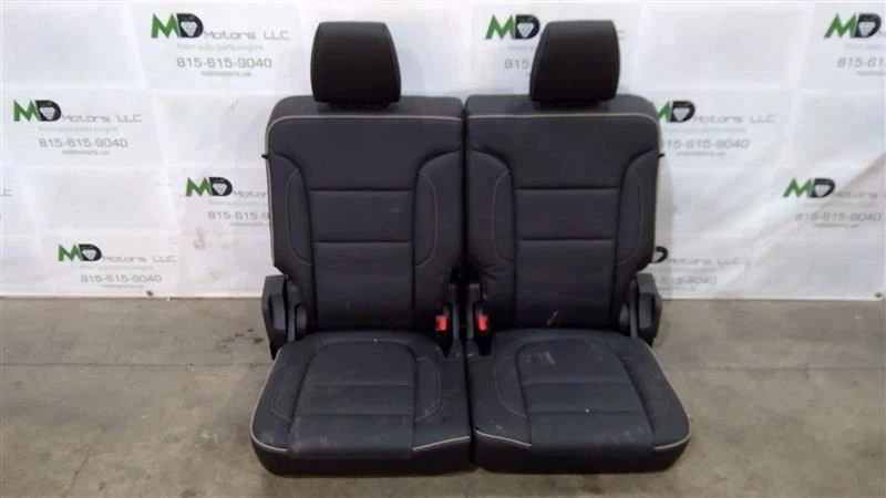 2017-2019 GMC ACADIA REAR LEFT RIGHT 3RD THIRD ROW SEAT CLOTH HEADREST T301B19A - Image 1 of 4