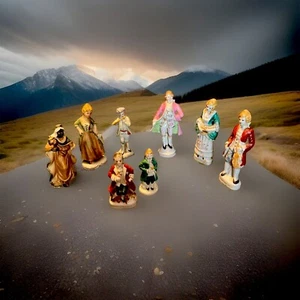 vintage porcelain figurines collectibles 8 Total Your Choice - Picture 1 of 3