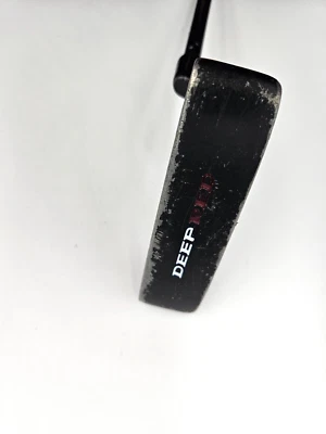 Wilson Deep Red Right Handed Putter, Junior Flex, Approximately 34" - Image 1 of 4