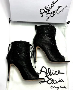 NEW ALICE + OLIVIA Gale Leather Laser Cut Lace Up Booties Black Shoes 38.5/US 8 - Picture 1 of 10