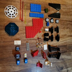 Lego Teile Konvolut, 42 Teile verschiedene Sets, 6959 Lego System Space, 90er Jahre - Bild 1 von 18