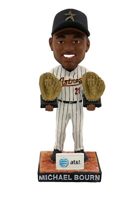 Guante de Oro Michael Bourn 2011 Back to Back Rawlings Houston Astro SGA Bobblehead Foto 1 de 4