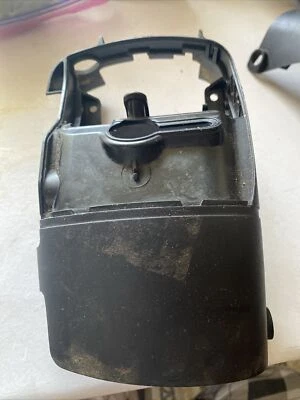 Cubierta de cilindro/cubierta superior Makita EA4300F OEM USADA 128222 Foto 1 de 4