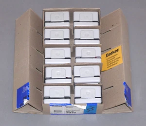 10x Berker 3076 Feuchtraum Wipp-Wechsel-Schalter Aufputz IP44 10A 250V ~ NEU+OVP - Bild 1 von 3
