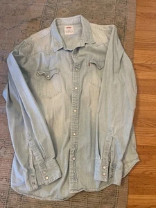 Vintage Levi's Snap Pearl Button Up Shirt Men's Size 2XL Light Blue denim - Picture 1 of 9