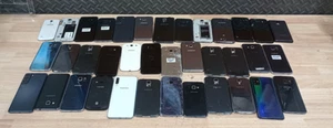 Lot x37 Android Phones - As-Is/Broken/For Parts/Repair *UNTESTED* - Photo 1 sur 14
