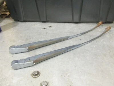 1998-2001 Ford Explorer OEM conjunto de braço limpador de para-brisa 98 99 00 01 - Imagem 1 de 4