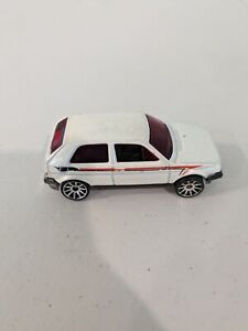 Hot Wheels 1989 Volkswagen Golf hayon blanc multipack exclusif