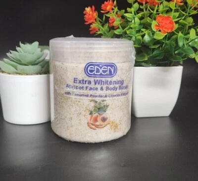 Exfoliante facial y corporal Eden Extra blanqueador de albaricoque con polvo de tamarindo y regaliz Foto 1 de 3