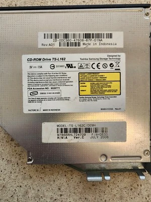 Samsung TS-L162C/DEYH  24X Slim CD-ROM Drive IDE FH681 - Image 1 of 4