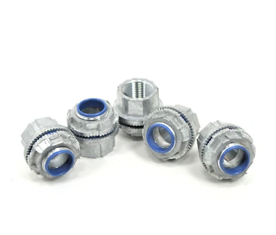 5 Thomas & Betts Conduit 3/4" H075TB  **FREE SHIPPING** - Image 1 of 3